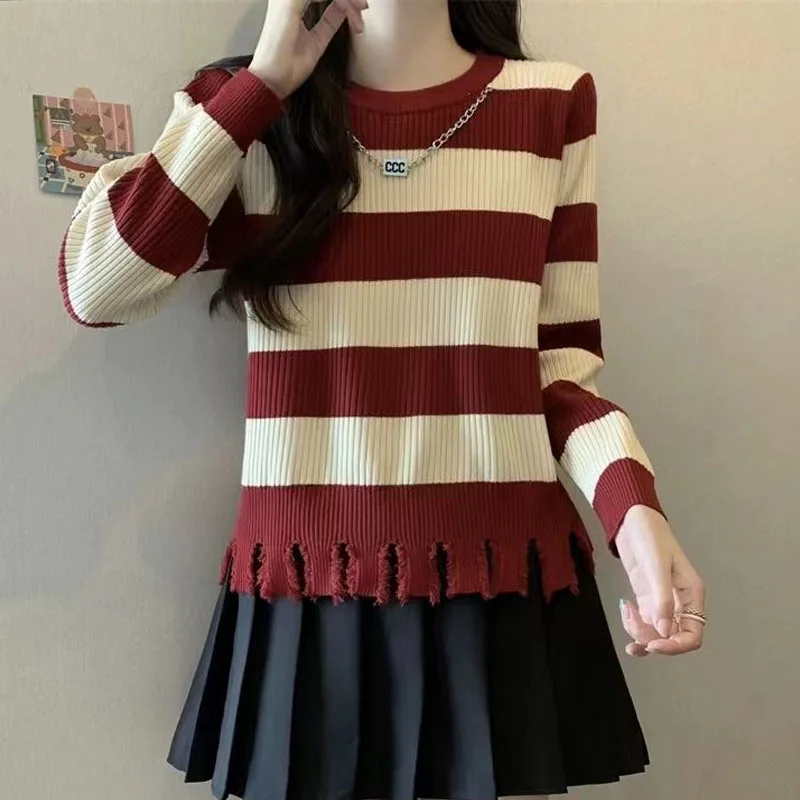 Autumn Fashion Korean Edition Lazy Stripe Round Neck Slim Fit Versatile Western Style Slim Knitted Long Sleeve Women\'s Sweater