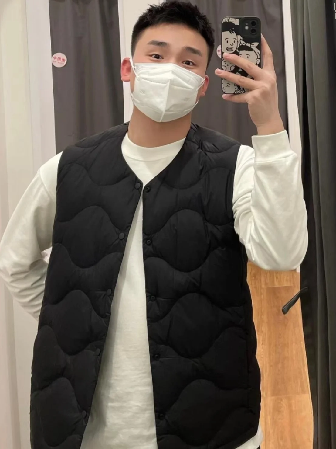 

Портативный легкий пуховый жилет для мужчин, теплый, осенне-зимний, высококачественный, бренд URHMBMK, свободный крой, круглый вырез, повседневный стиль