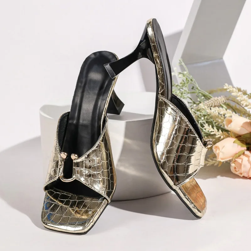 Summer New Fashion Versatile Open-Toe Chunky Heel Sandals Square Toe Slim Heel Stylish Women's Slippers with Wide Sizes 2026 view 4