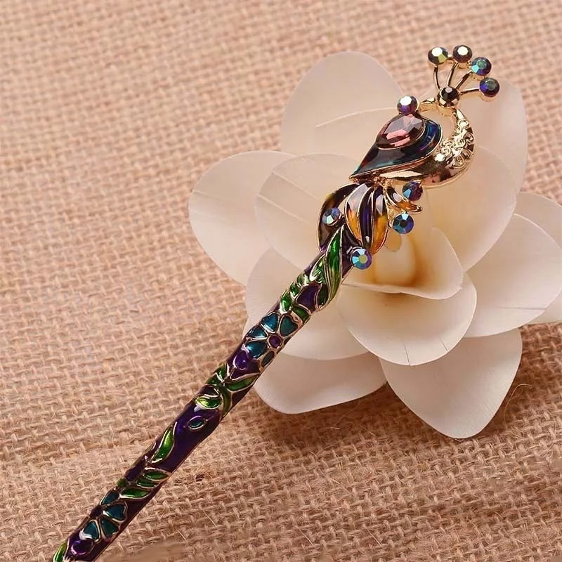 Cucharilla de Pesca Pavo Real Cristal Esmaltado – Estilo Retro