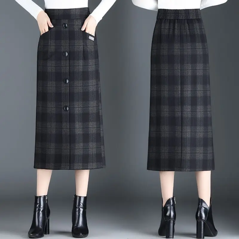 Women Checkered Knitted Skirt Autumn Winter Elastic High Waist A-line Long Skirt Female Thicken Plaid Knitted Skirts M173