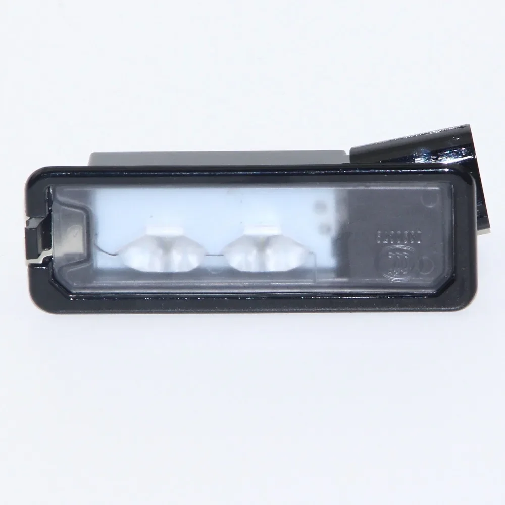 4pcs OEM Light License Plate LED License Plate Lamp Fit  VW Passat B7 Golf MK7 Scirocco CC Polo 6R 35D 943 021 A 1K8 943 021 C