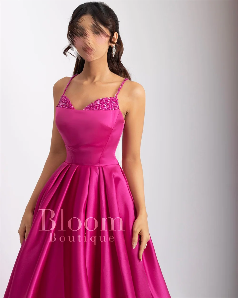 Bella Fuchsia Satin Robes De Soirée Spaghetti Strap A-line Long Train Prom Dresses Elegant Sleeveless Floor-length Wedding Dress