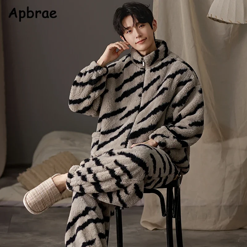 New Mens Flannel Pajamas Winter Thick Velvet Cardigan Pajama Sets Lapel Man Pijamas Warm Soft Sleepwear Zipper Loungewear