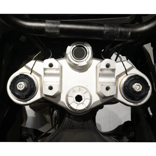 Imagen 2 del producto Para VOGE DS900X DS625X DS525X DS800X Rally 900 625 DSX accesorios de motocicleta tapa absorbente de golpes cubierta embellecedora de columna de tres estrellas