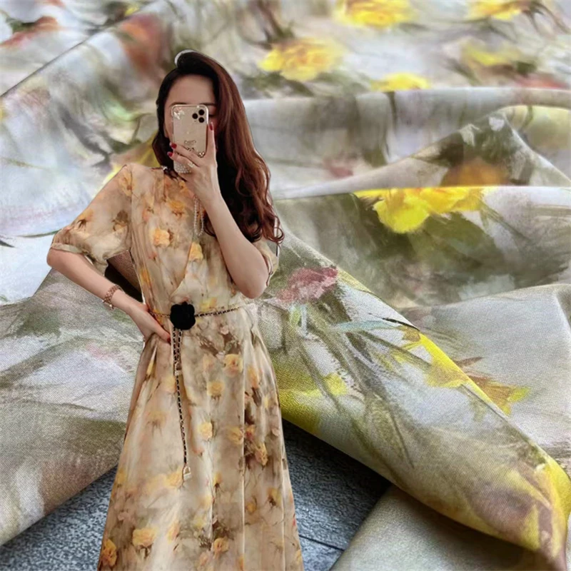 

Silk Width 1.4-meter Elastic Crepe De Chine Fabric Luxury High-end Yellow Rose Printed Dyed Clothing DIY Silk Material Fabric