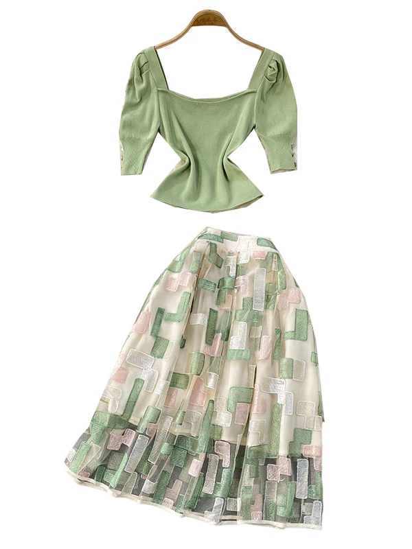 

2025 New Square Collar Bubble Sve ort Knitted Top High Waist Slimming Embroidered Me f Skirt Two Piece Set Women's ...