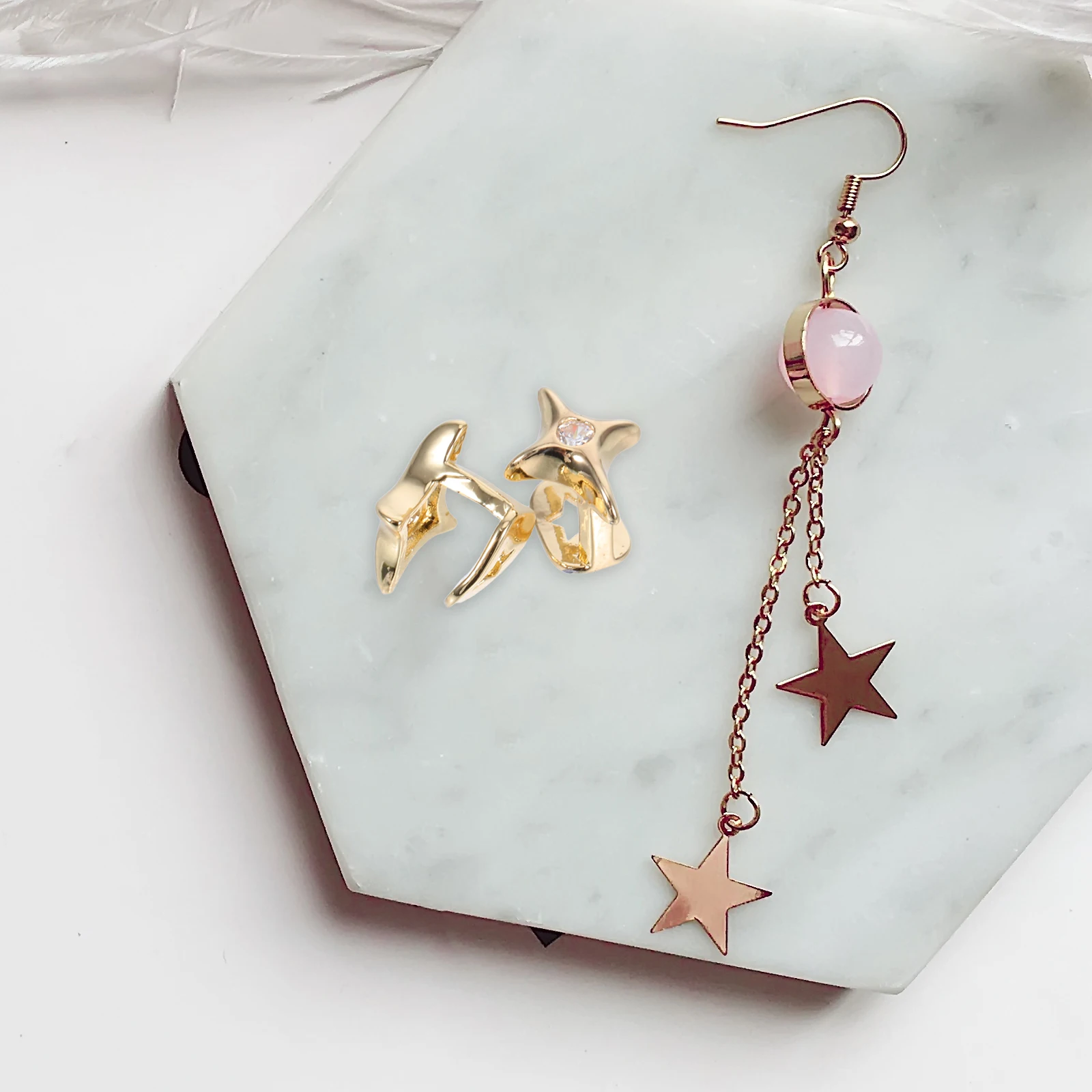 

2Pcs Star Shaped Tooth Caps Delicate Detail Complements Outfits Effortlessly Metal Teeth Jewelry for Daily Wear