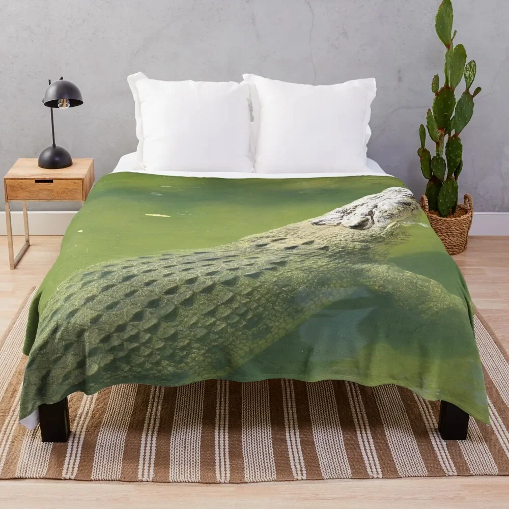 

Australian saltwater crocodile Throw Blanket Ultra Plush Cozy Blanket for Napping Sleeping