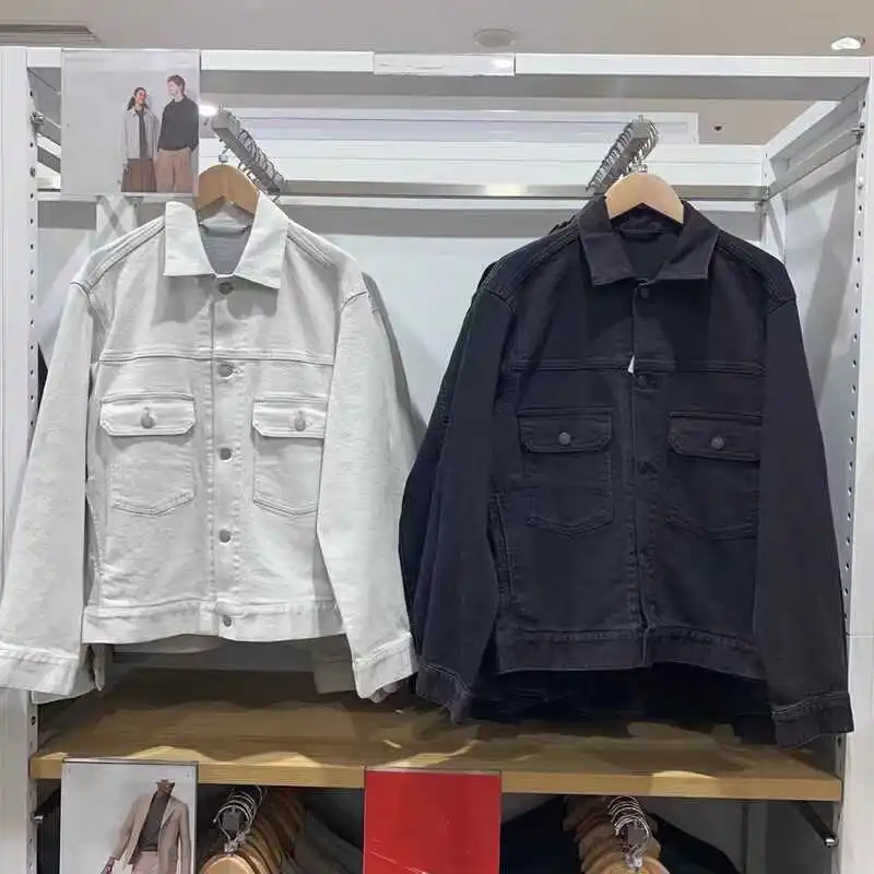 

Fashionable Washed Denim Jacket Casual Outerwear for Men And Women Standard Fit Youthful Style Long Sleeve Flip Collar Single...