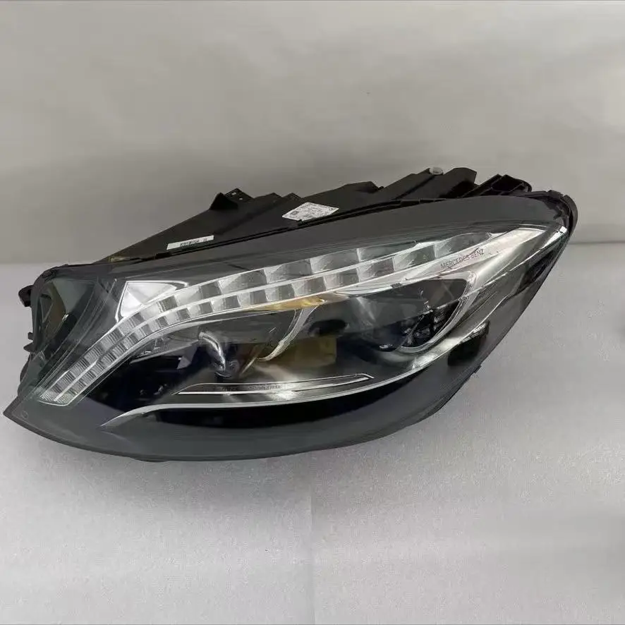 Suitable for 14-17 models of Mercedes Benz S-ClassW222 LED headlight assembly, original factory headlight plug and play function