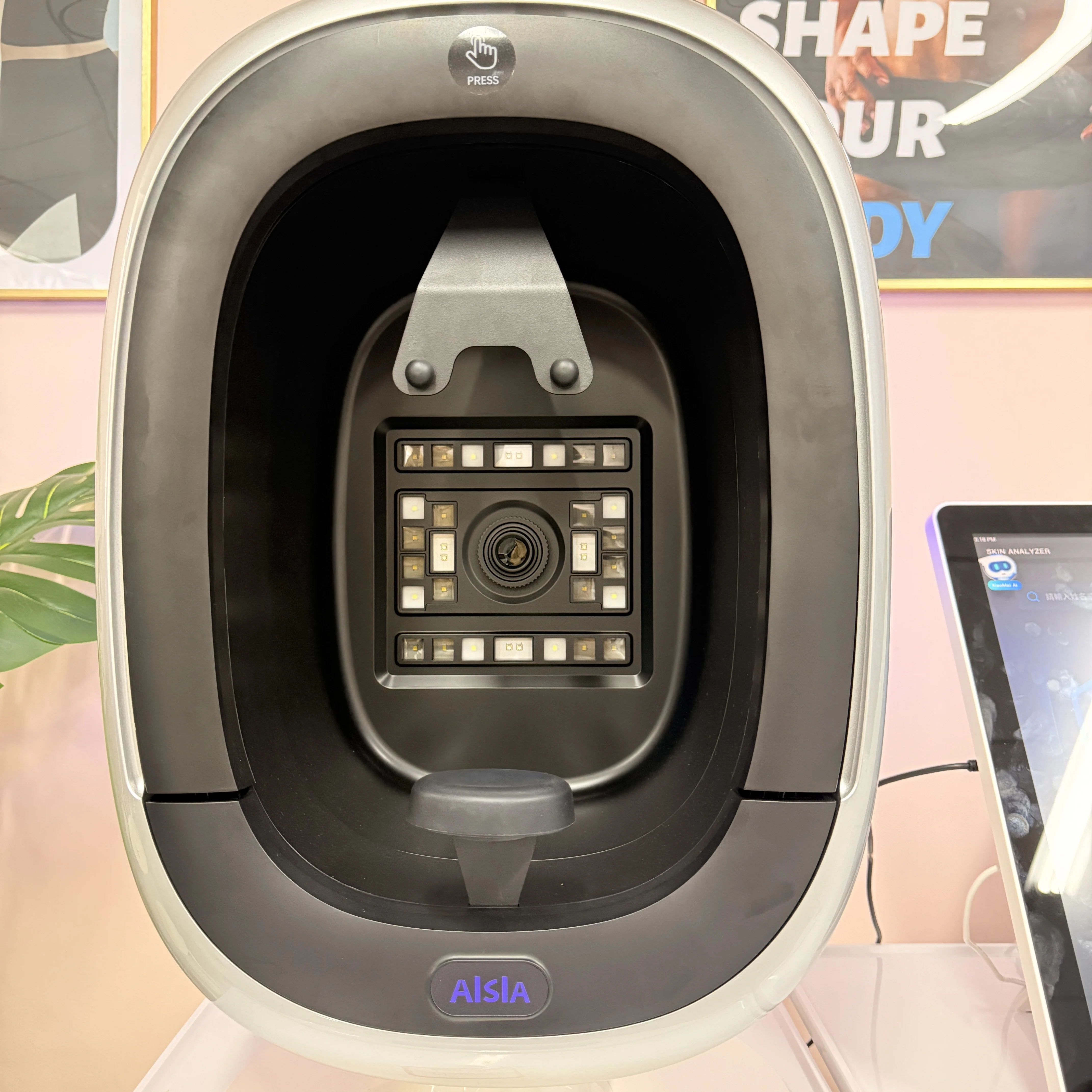 15.6 Inch Screen 3D AI Facial Skin Analyzer Multi Language Skin Analysis Face Scanner Machine for Commercial Use