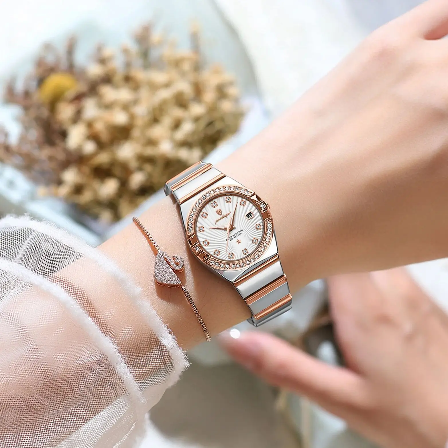 ساعة POEDAGAR الفاخرة للسيدات مقاومة للماء وتاريخ مضيء من الفولاذ المقاوم للصدأ ساعة يد كوارتز نسائية أنيقة وبسيطة للنساء