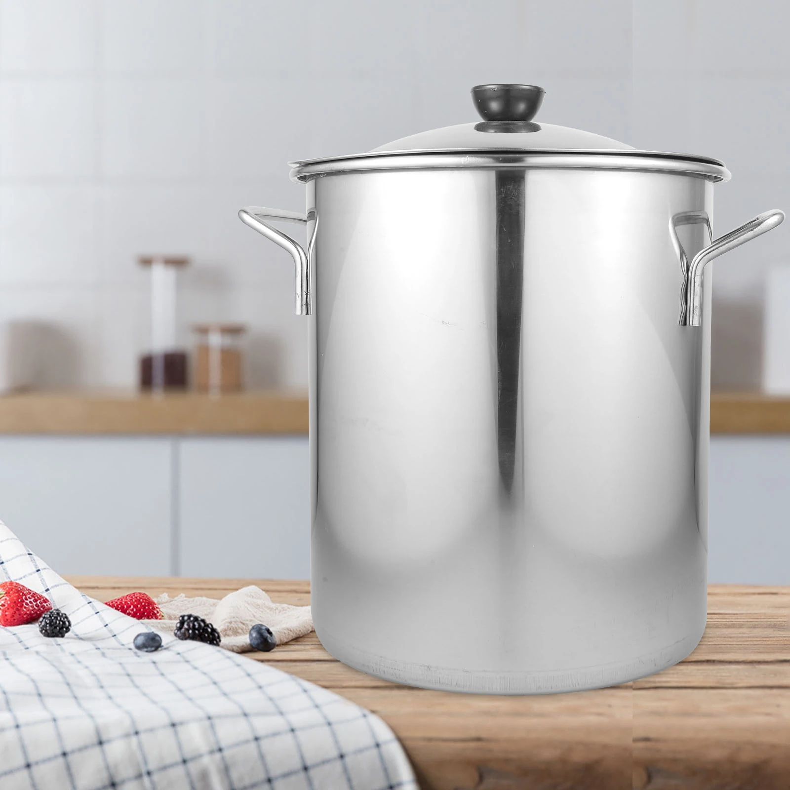 

Stainless Steel Stockpot 20L Large Capacity Soup Pot Heavy Duty With Lid For Home Kitchen Hotel Use Handles