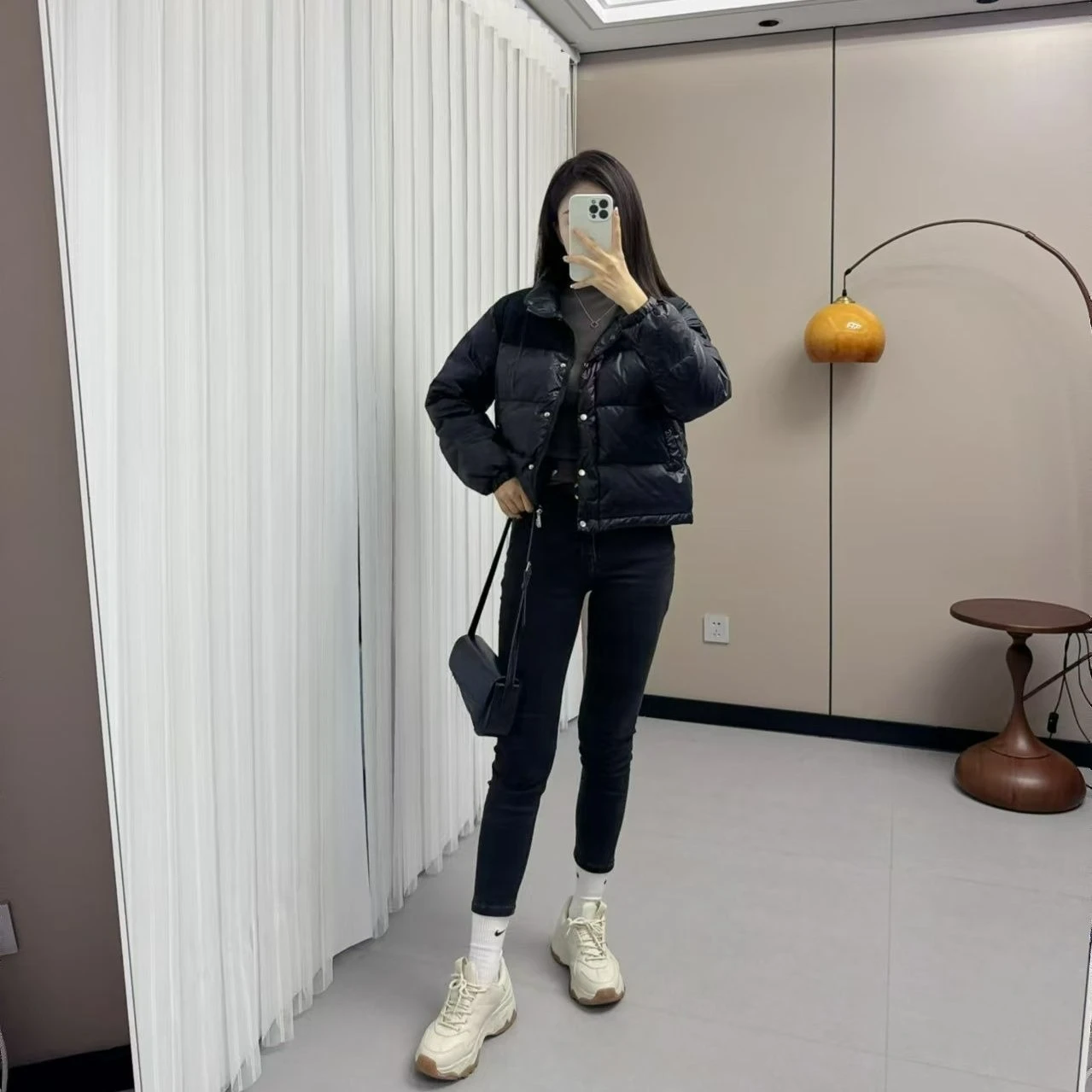 سترة أسفل 2025 معطف جديد بطة أسفل الموضة قصيرة الوقوف طوق دافئ وسميك شتاء شاب #4