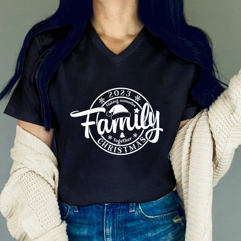 

Женская футболка с V-образным вырезом, семейная Рождественская футболка с графическим рисунком, женские топы с забавными буквами Y2K, футболки, женская футболка большого размера на Рождество
