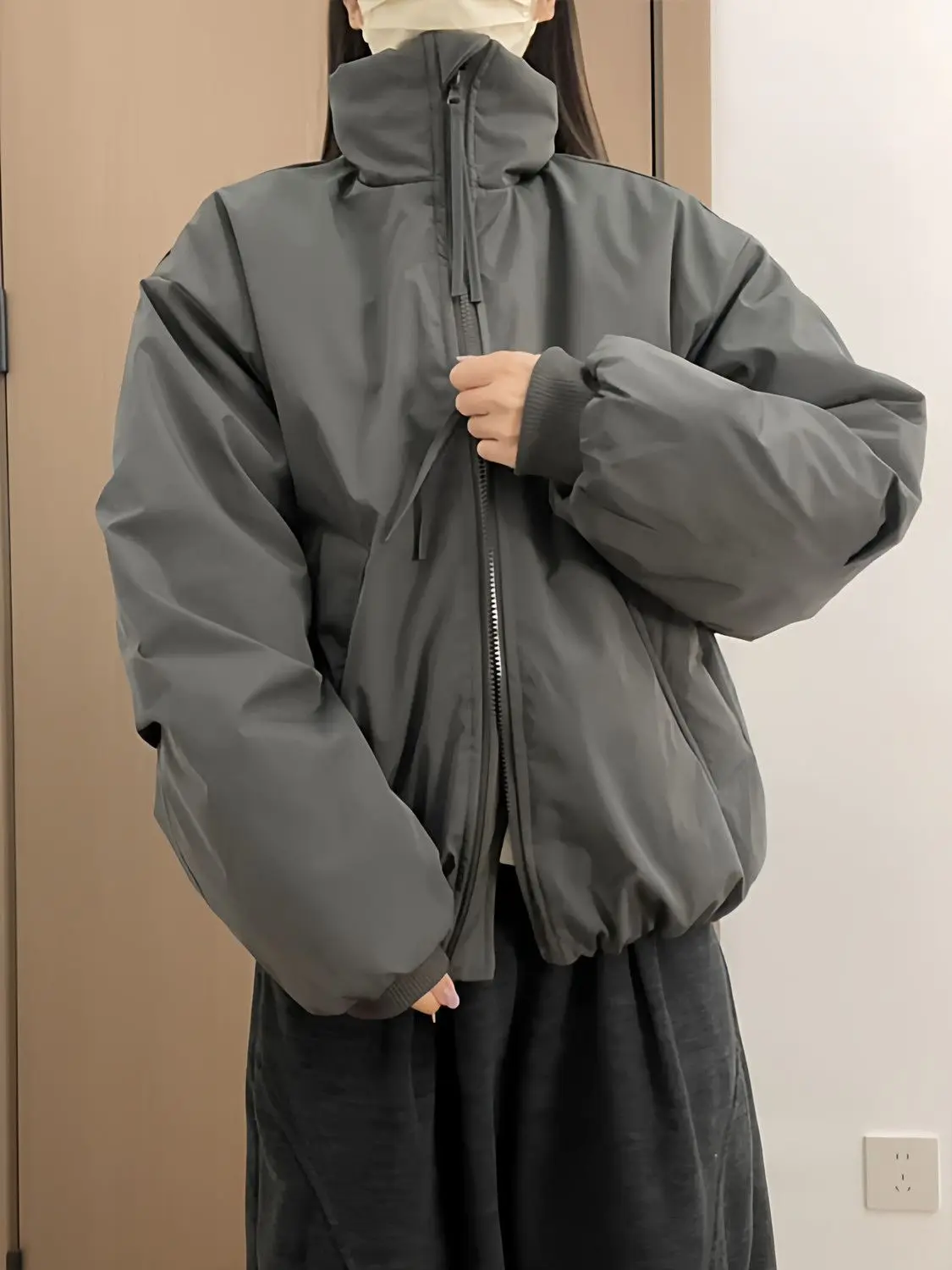 2026 New Stand Collar Cotton-padded Jacket Men's Winter Thickened Trend Cotton Padded Coats Male Solid Color Warm Parkas C964