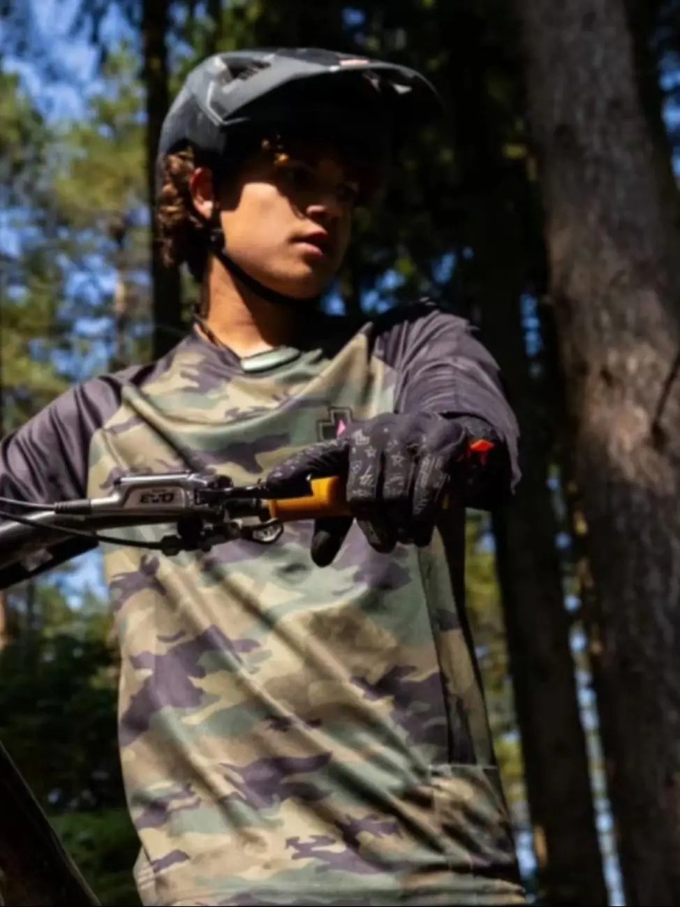 AliExpress FISTPLAST Muc off  new D30 protective case long finger comfortable and wear-resistant riding essential gloves