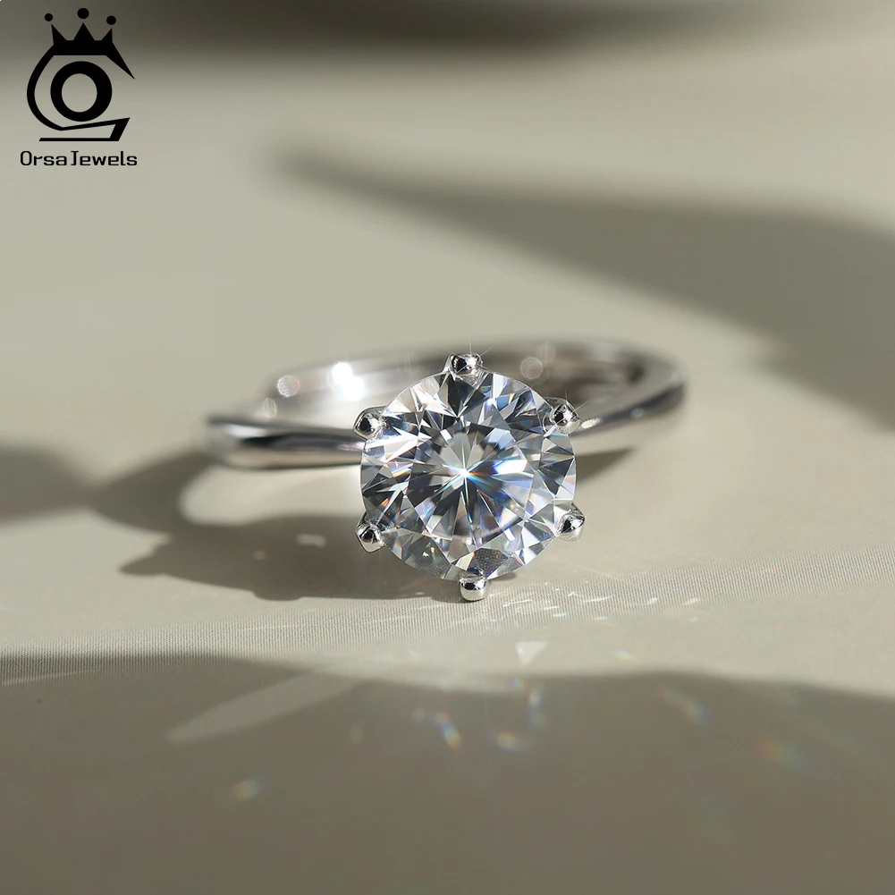 

ORSA JEWELS 1-4CT Кольцо с бриллиантом из муассанита Сверкающее стерлинговое серебро S925 Обручальное свадебное ювелирное кольцо круглой огранки SMOR02