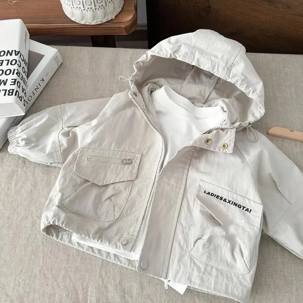 Children's Spring and Autumn Jacket Fashionable Hooded Zipper cardigan Versatile Top Boys' Solid Color Jacket