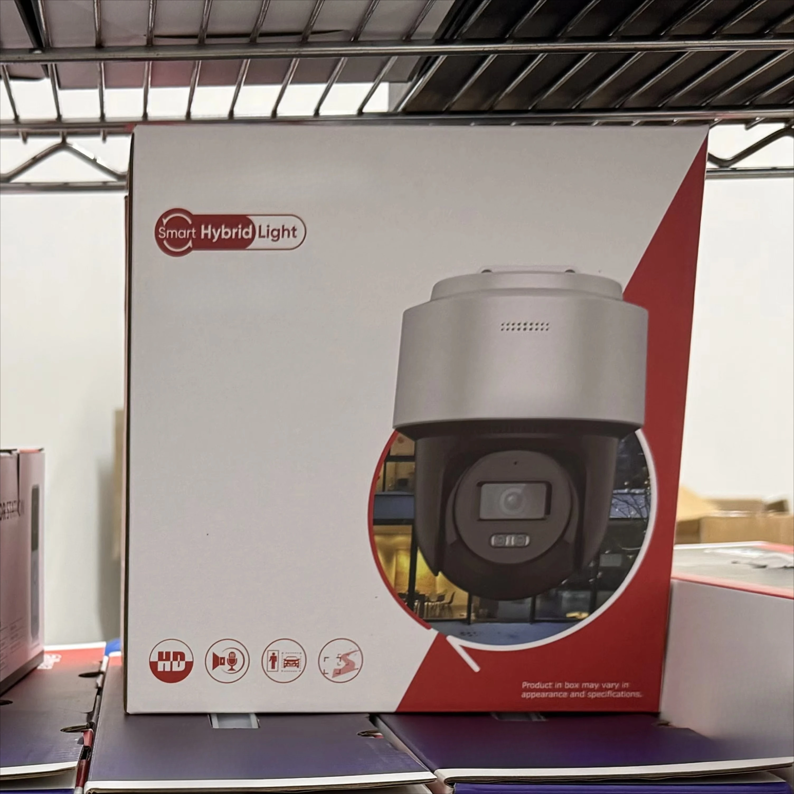 شبكة ثابتة ColorVu PT HIK DS-2DE2C400SCG-E بدقة 4 ميجابكسل مع ميكروفون ومكبر صوت مدمج