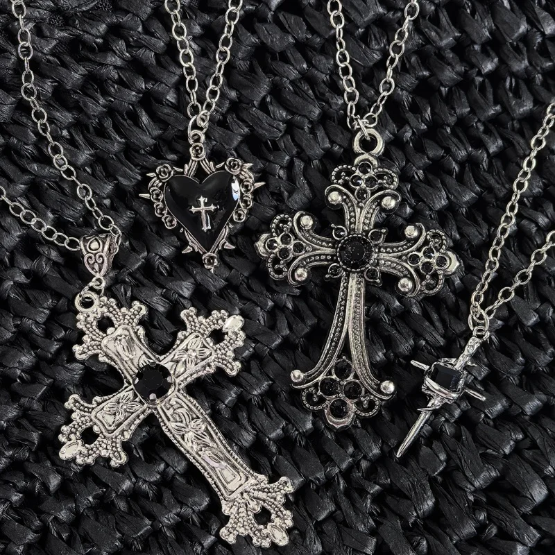 4Pcs Gothic necklace set, vintage carved cross dagger rose thorn rose heart pendant necklace dark aesthetic jewelry