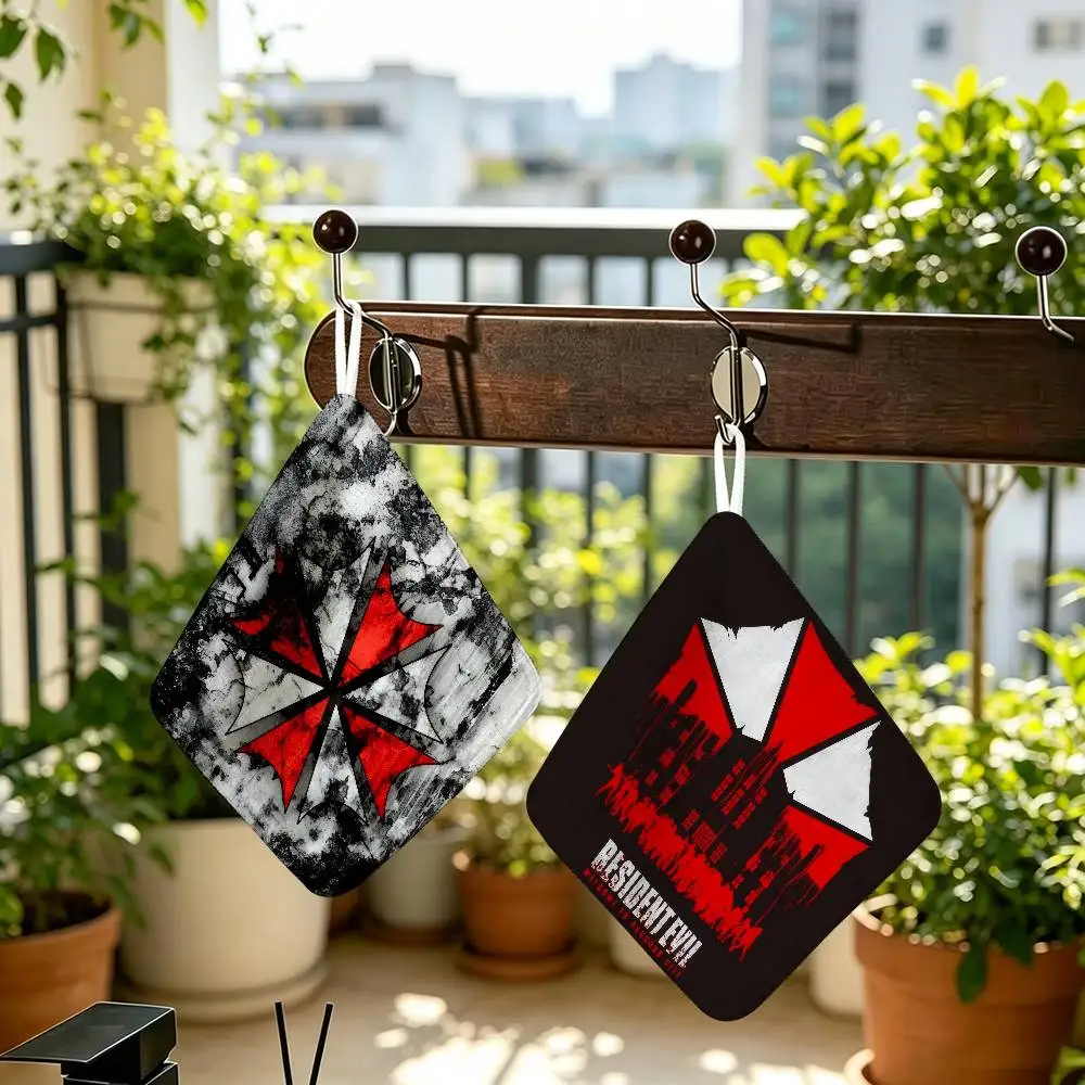 Game R-Resident LOGO E-Evil  Polyester Cotton Hanging Kitchen Towel Skin Friendly Hand Wiping Towel For Hotel Cafe Household