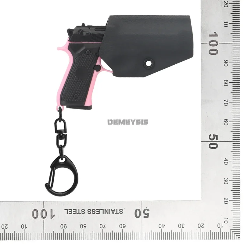 M92 Gun Shape Mini Keychain Tactical Pistols Model Portable Keyring Backpack Decoration Fan Pendant Gift Toy