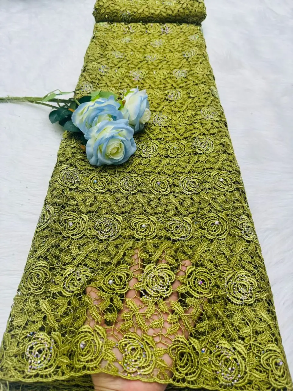 أحدث تصميم الحبل جبر أقمشة الدانتيل بلورات الأفريقي أقمشة الدانتيل 2026 عالية النيجيري مواد قابلة للذوبان في الماء لفساتين M61-1