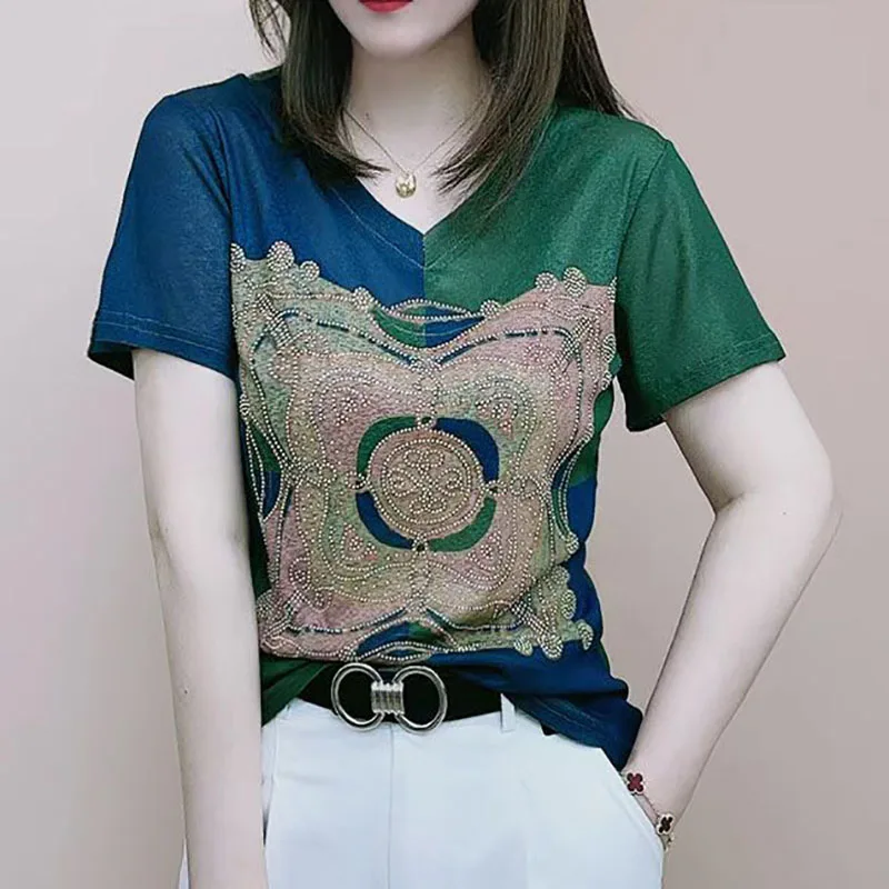 Fashion V-Neck Printed Asymmetrica Diamonds Blouse Women Clothing 2023 Summer New Oversized Casual Pullovers Short Sleeve Shirt
