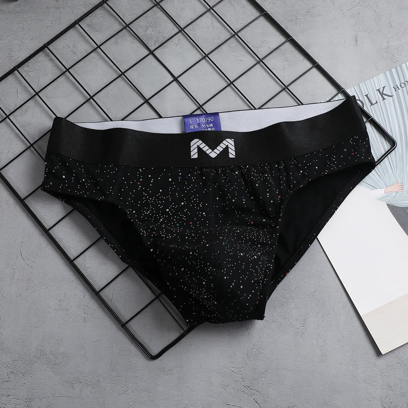Pure Cotton Mid-Low Waist Briefs for Men, Red Sexy U-Convex Underwear for the Year of Birth, Breathable for Young People