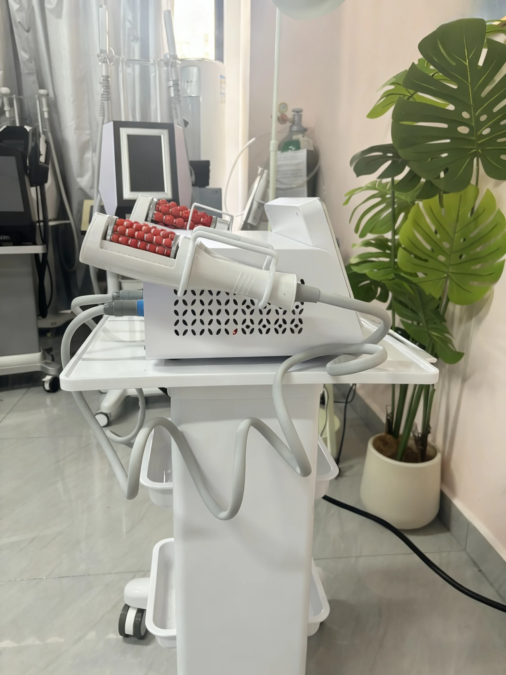 

Аппарат для коррекции фигуры 360 Inner Ball Roller: для похудения, подтяжки кожи, снятия боли и улучшения здорового снижения веса