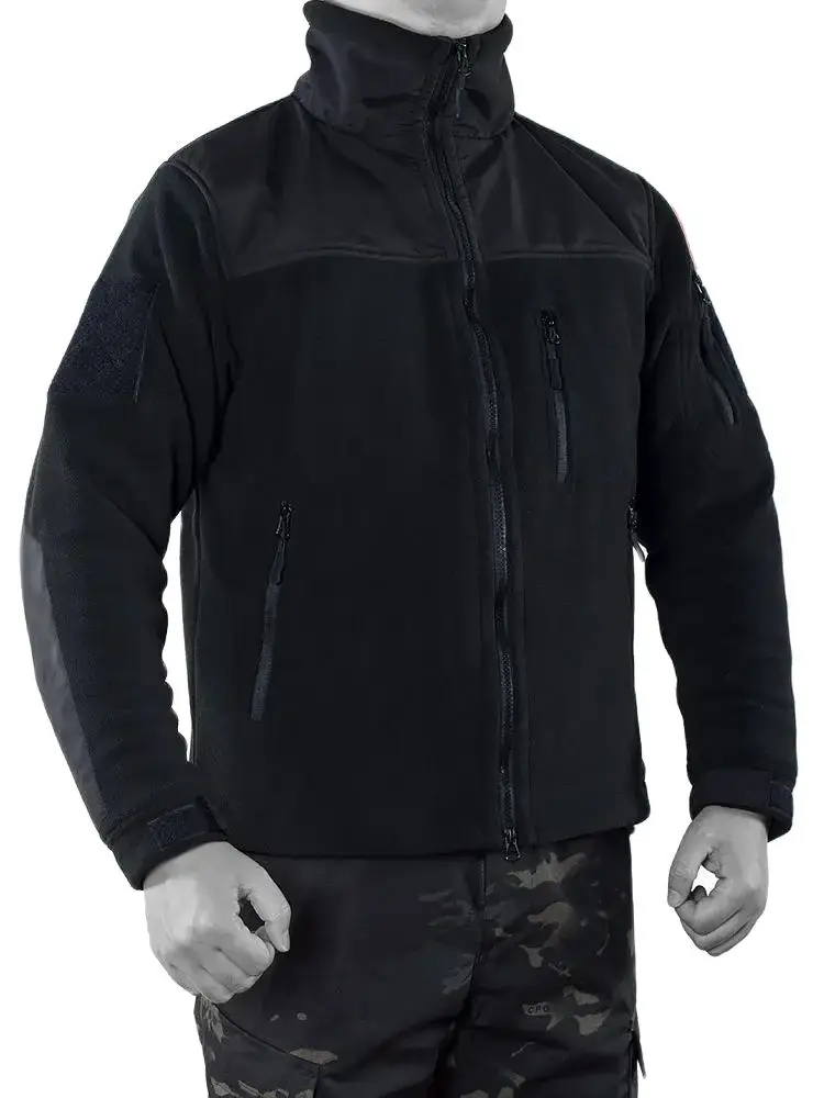 Tactical fleece jacket for men with thick fleece outdoor assault suit, inner lining for warmth, nylon patchwork jacket