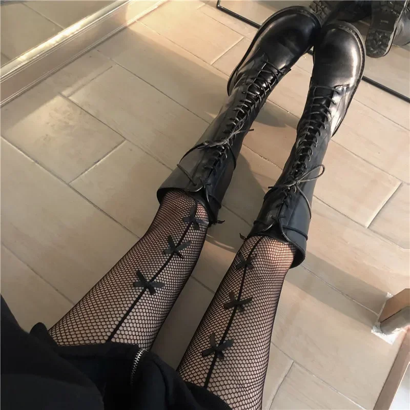 Kawaii Gothic Aushöhlen Strumpfhosen Lolita Bogen Knoten Fishnet Strümpfe Frauen Spicy Girl Schwarz Weiß Sexy Dünne Ins Flut Spitze Strumpfhosen – Detail 5