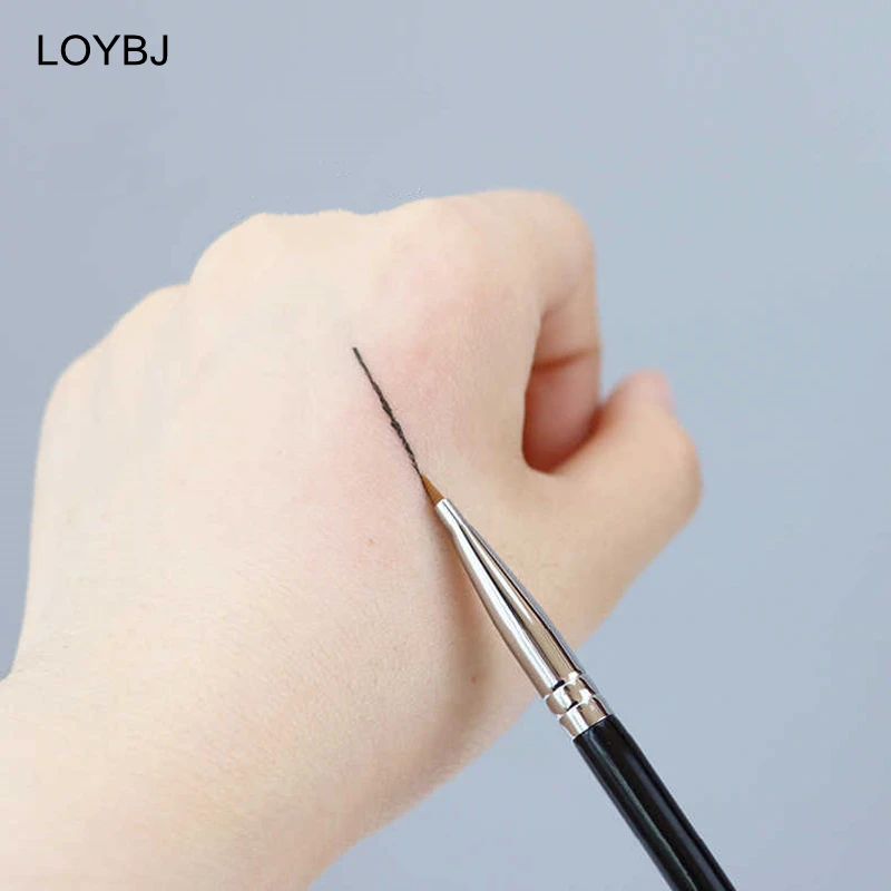 LOYBJ Bend Head Eyeliner Brush Eye Detail Makeup Brush Under Eyes Tear Trough Concealer Brush Women Fine Liner Beauty Maquiagem