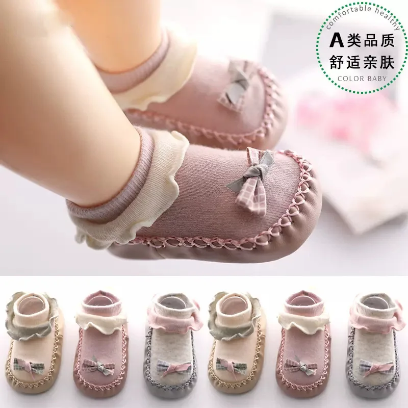 2026 Neue Frühling-Herbst Kleinkinderschuhe Rutschfeste Weiche Sohle Bodensocken Atmungsaktive Indoor-Freizeitschuhe für 1-2 Jahre Alte Kinder