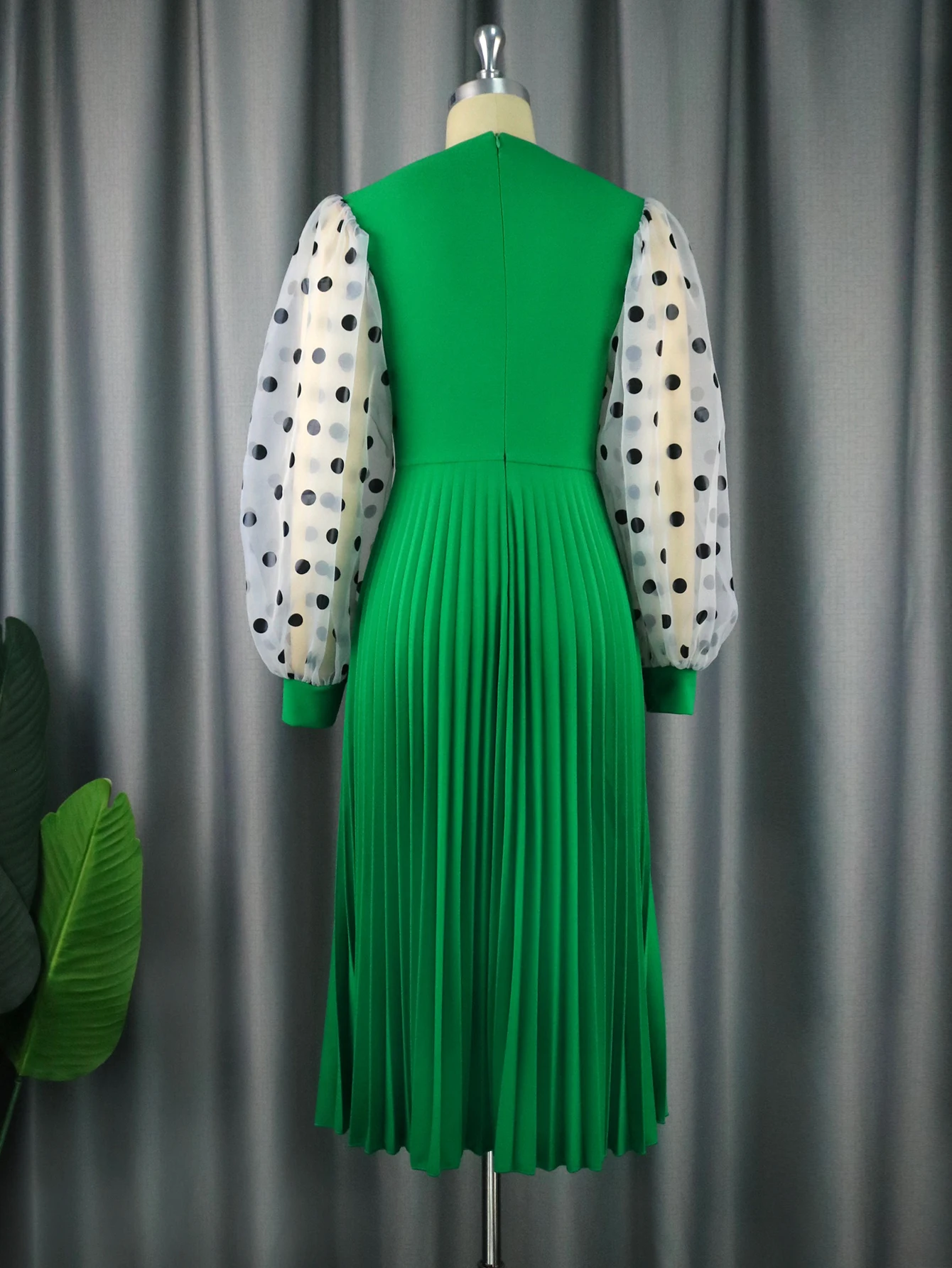 A Line Dress for Women autunno Green O Neck Cut Out manica lunga A pois Empire pieghettato Office Work abiti da sera per feste abiti 2024