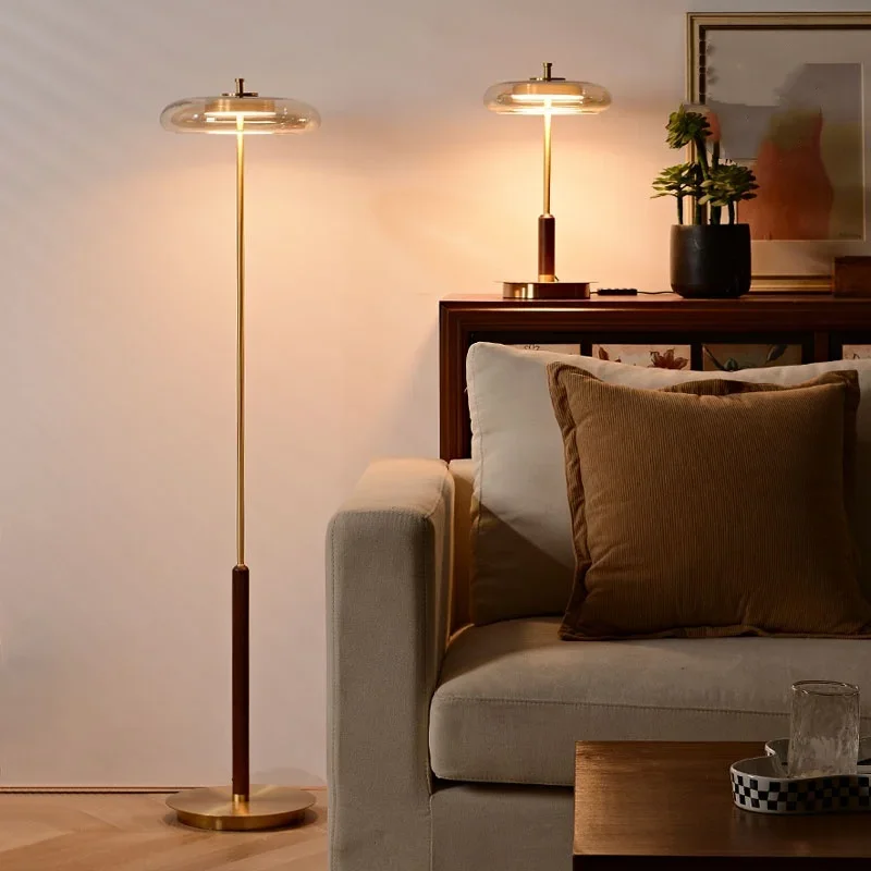 

Nordic Glass Brass Led Floor Lamp Luxurious Design Living Room Decoration Standing Lamp Bedroom Bedside Lamp Metal Desk Light