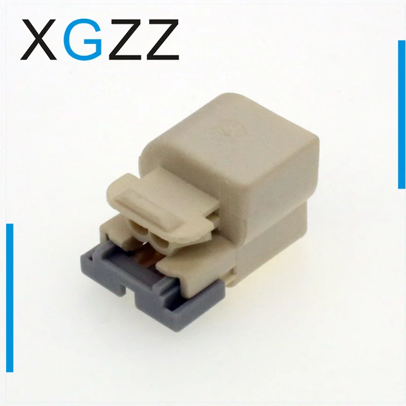 15374222 is suitable for Buick crankshaft position knock sensor plug 2-hole DJ70251-1.5-21 connector