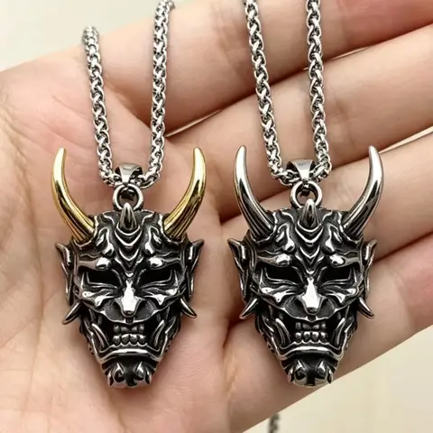 Japanese Gothic Devil Skull Grimace Mask Necklaces for Men Fangs Demon Mask Pendant Retro Punk Style Jewelry Gift
