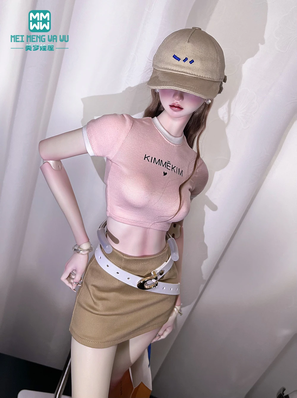 Se encaixa 1/3 1/4 roupas de boneca bjd dd sd moda curta camiseta brinquedos presente de natal