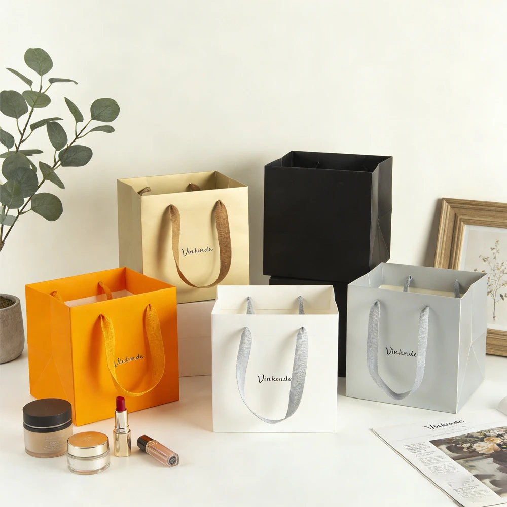 

24 шт. персонализированная квадратная крафт-бумага 10x6x10 см с ручкой, упаковка для ювелирных изделий, одежды, покупок, цветов, свадебной вечеринки, пользу