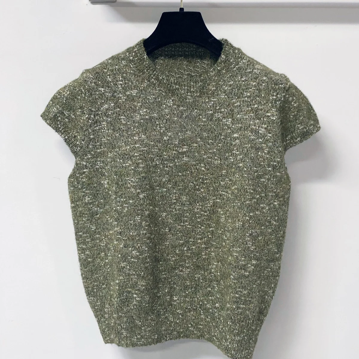 High Quality Women Round Neck Cap Sleeve Mixed Color Knit Short Top lyt2672349