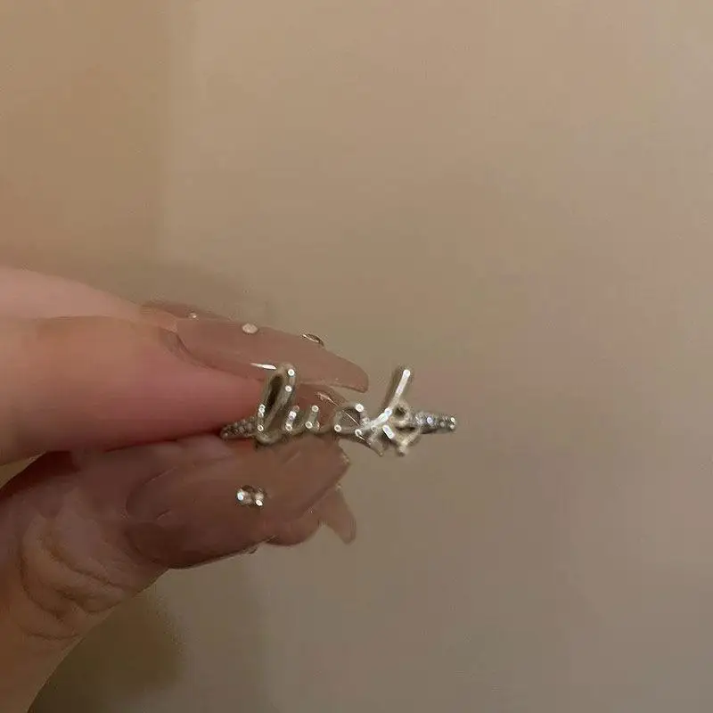 2025 جديد الكورية الفضة اللون أربعة نجوم مدببة خواتم للنساء بسيطة Y2k الصليب ستار افتتاح قابل للتعديل خاتم الاصبع هدية