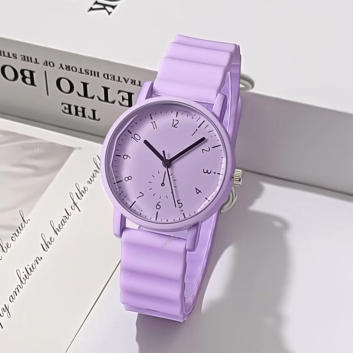 Orologio da donna color gelatina di moda Orologio da polso al quarzo con cinturino in silicone a forma di onda creativa Orologio da ragazza Regalo Relogio Feminino Reloj