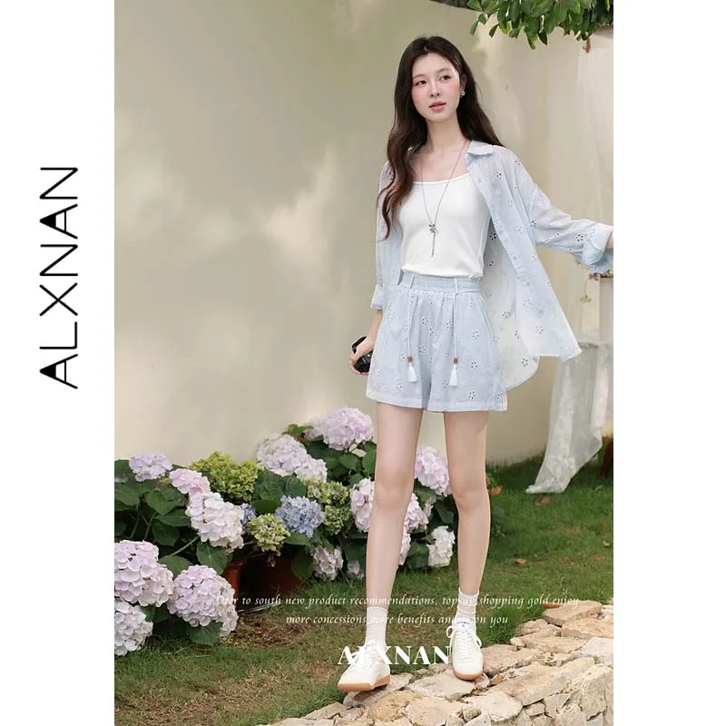 ALXNAN Women's Wide Leg Shorts Blue Hollow Floral Tassel Tie Design Loose-fit Casual Pants Summer New Female Trousers L65703