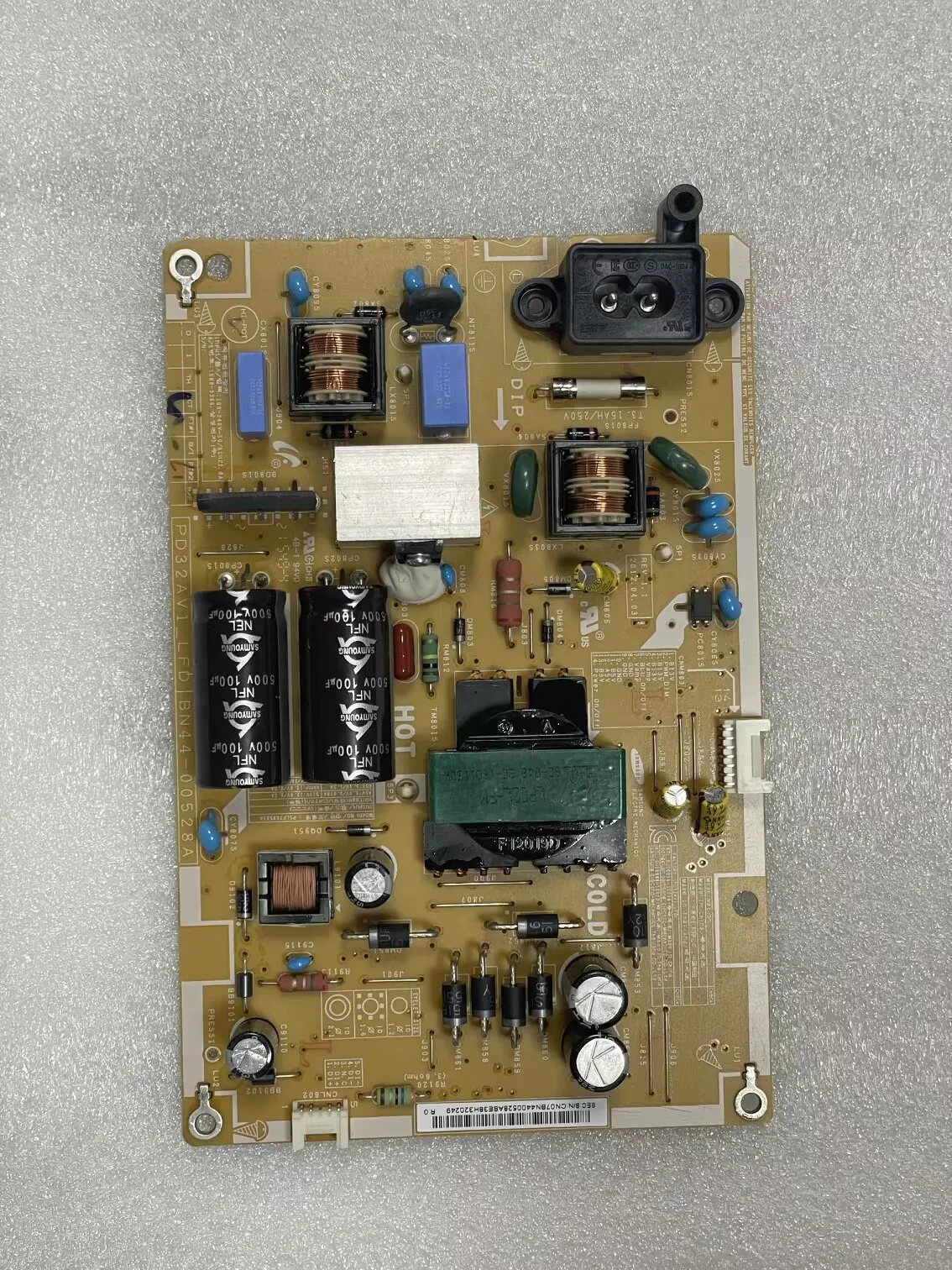 

NEW BN44-00528A BN44-00528B BN44-00528C Original Power Supply TV Power Card PD32AV1 LFD PSLF770501A Equipment Power Board For TV