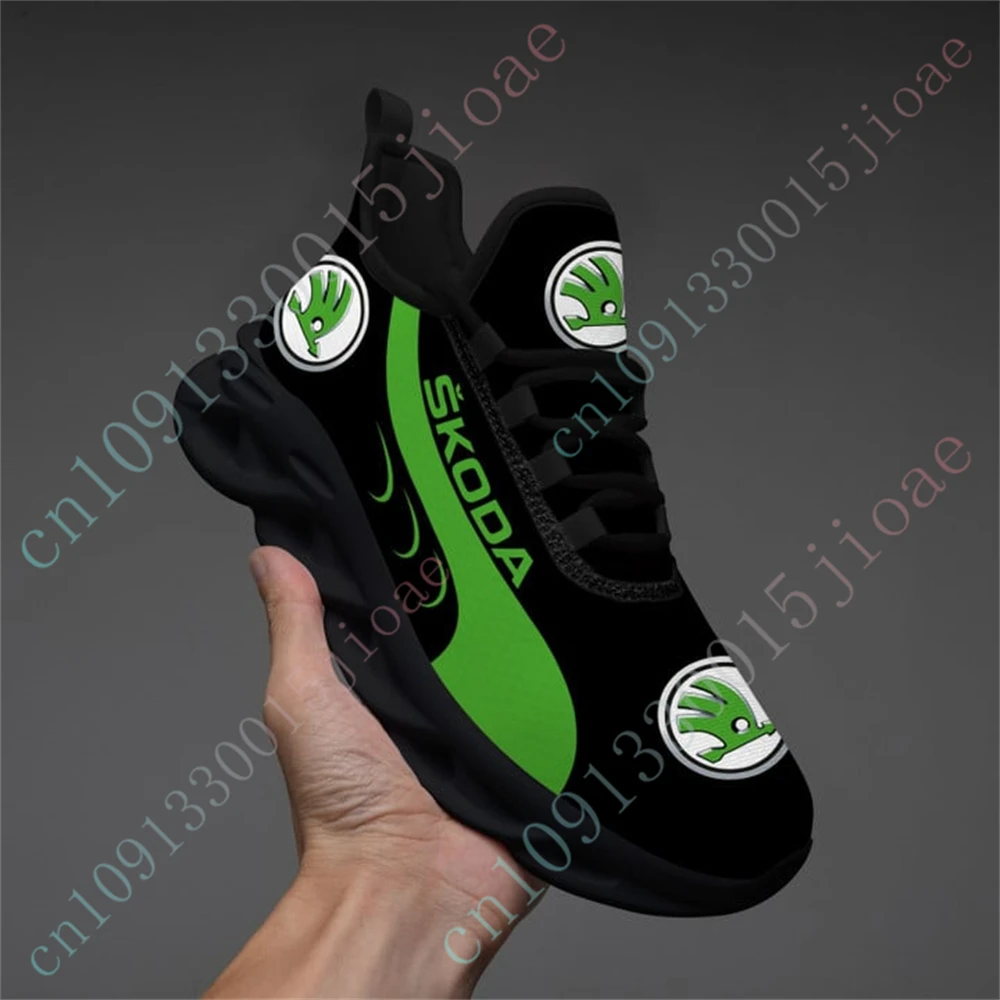 

Skoda Sports Shoes For Men Unisex Tennis Big Size Male Sneakers Casual Walking Shoes Lightweight Men's Sneakers Custom Logo