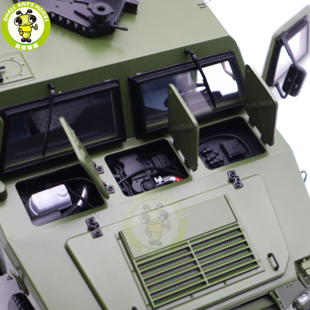 1/18 DFM Warrior 2 II All-terrain Off-Road Military Vehicles Diecast Model Toy Car Gifts For Father Friends