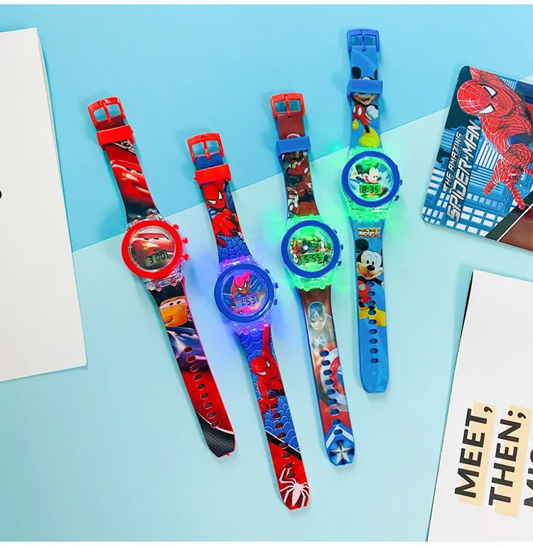 Blitzlicht Spiderman Kinderuhren für Jungen Cartoon Hai Mickey Kinderuhr Mädchen Student Uhr Geschenke kostenloser Versand